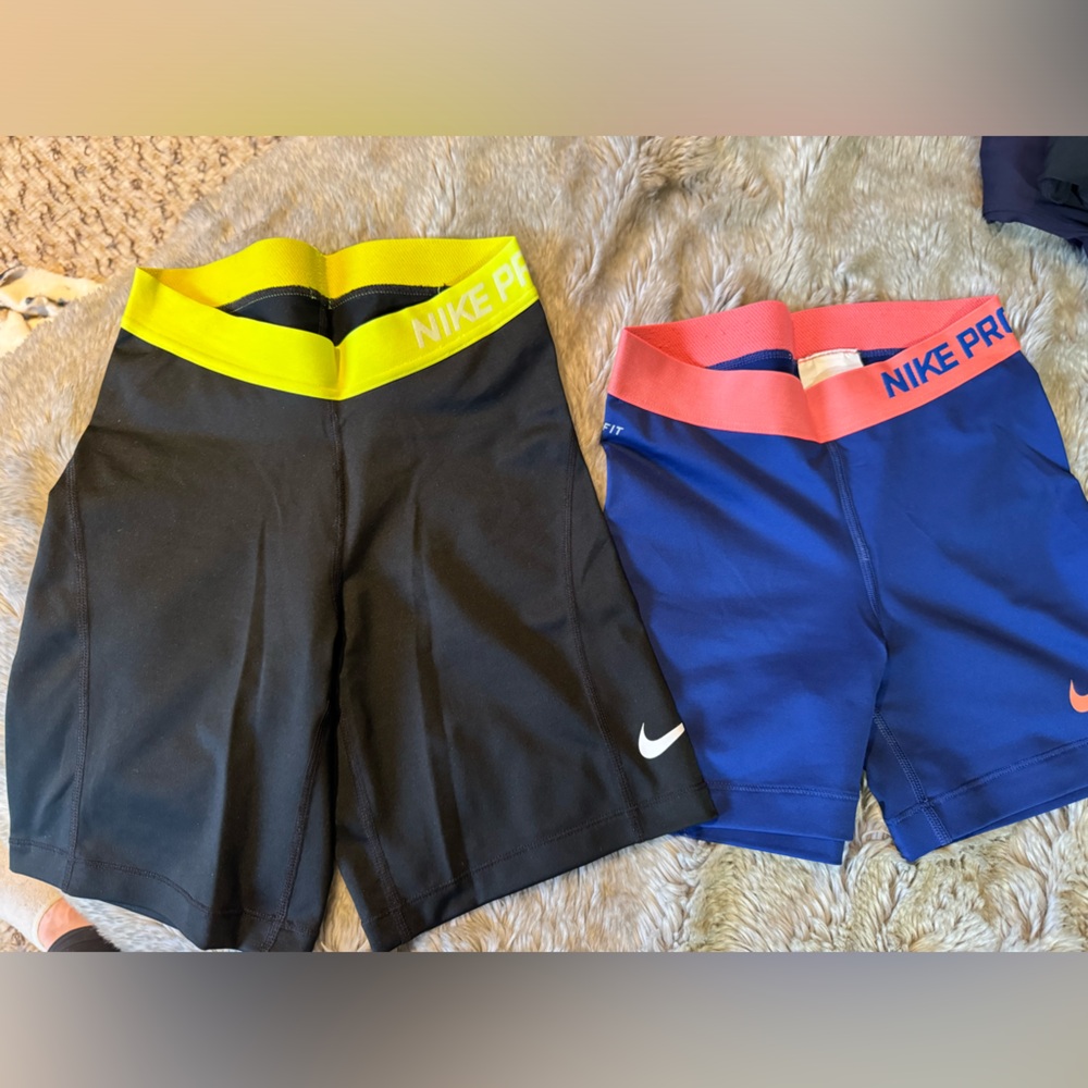 Nike sport shorts